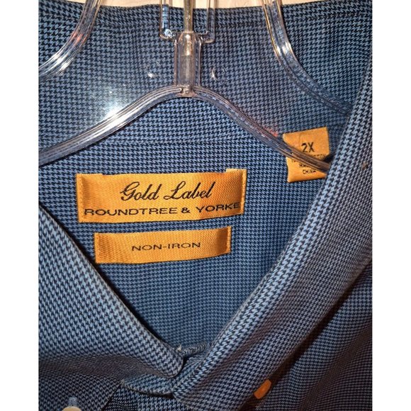 Gold Label Roundtree & Yorke Non-Iron Blue Gingham Long Sleeve Button-Down Shirt - Picture 2 of 6